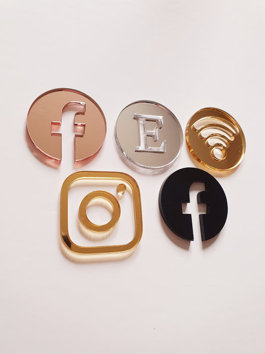 Social Media Symbols Icons/Logo's. Various Colours & Sizes. 3mm Depth Acrylic